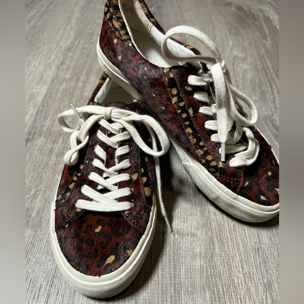 Madewell Real Calf Fur Shoes- 6‎